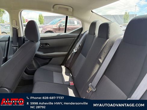 Used 2025 Nissan Sentra SV FWD image 27