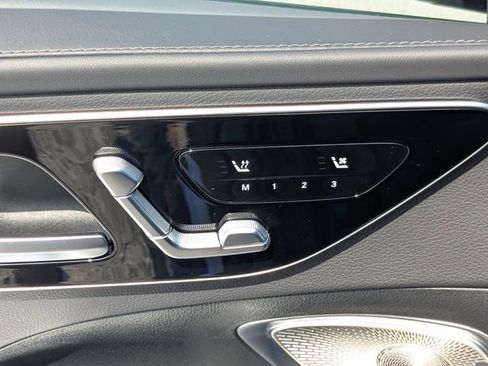 Used 2025 Mercedes-Benz C 300 C 300 image 19