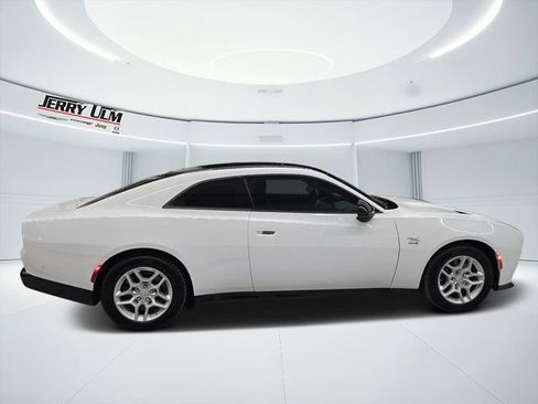 New 2025 Dodge Charger R/T w/ Quick Order Package 25M R/T image 7