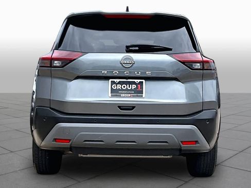 Used 2023 Nissan Rogue S FWD image 5