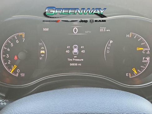 Used 2019 Jeep Grand Cherokee Laredo w/ Laredo X Package image 28