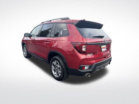 Used 2022 Honda Passport TrailSport image 3