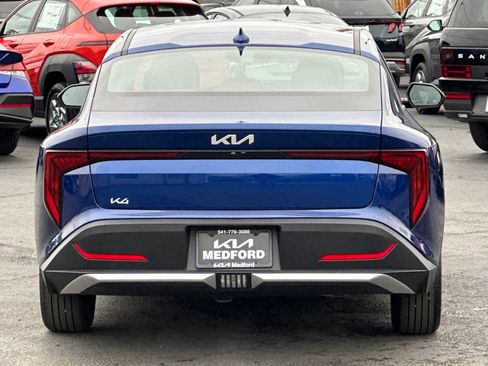 New 2025 Kia K4 LXS image 5