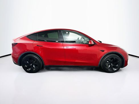 Used 2023 Tesla Model Y Long Range image 10