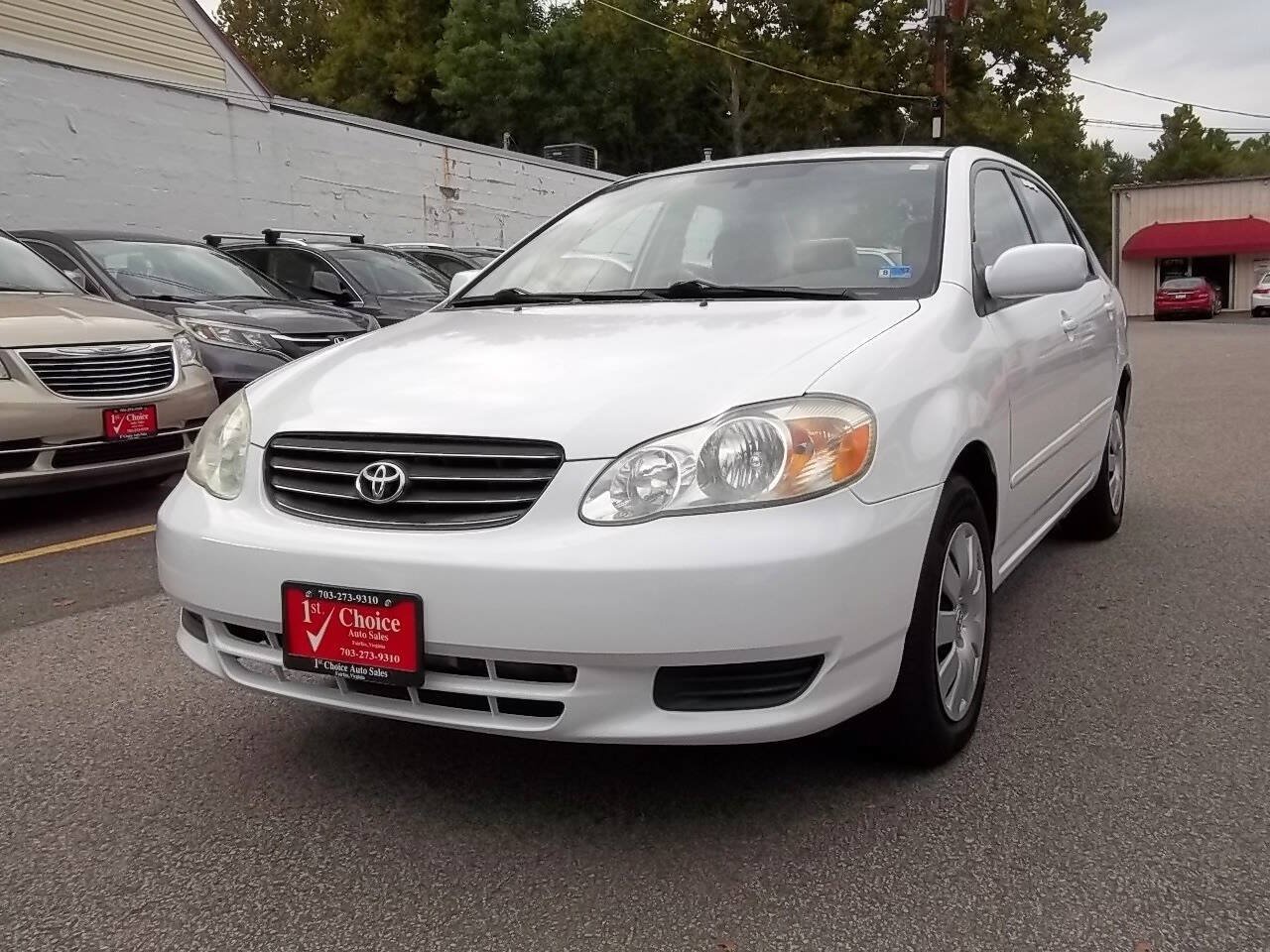 Used 2004 Toyota Corolla LE FWD image 1
