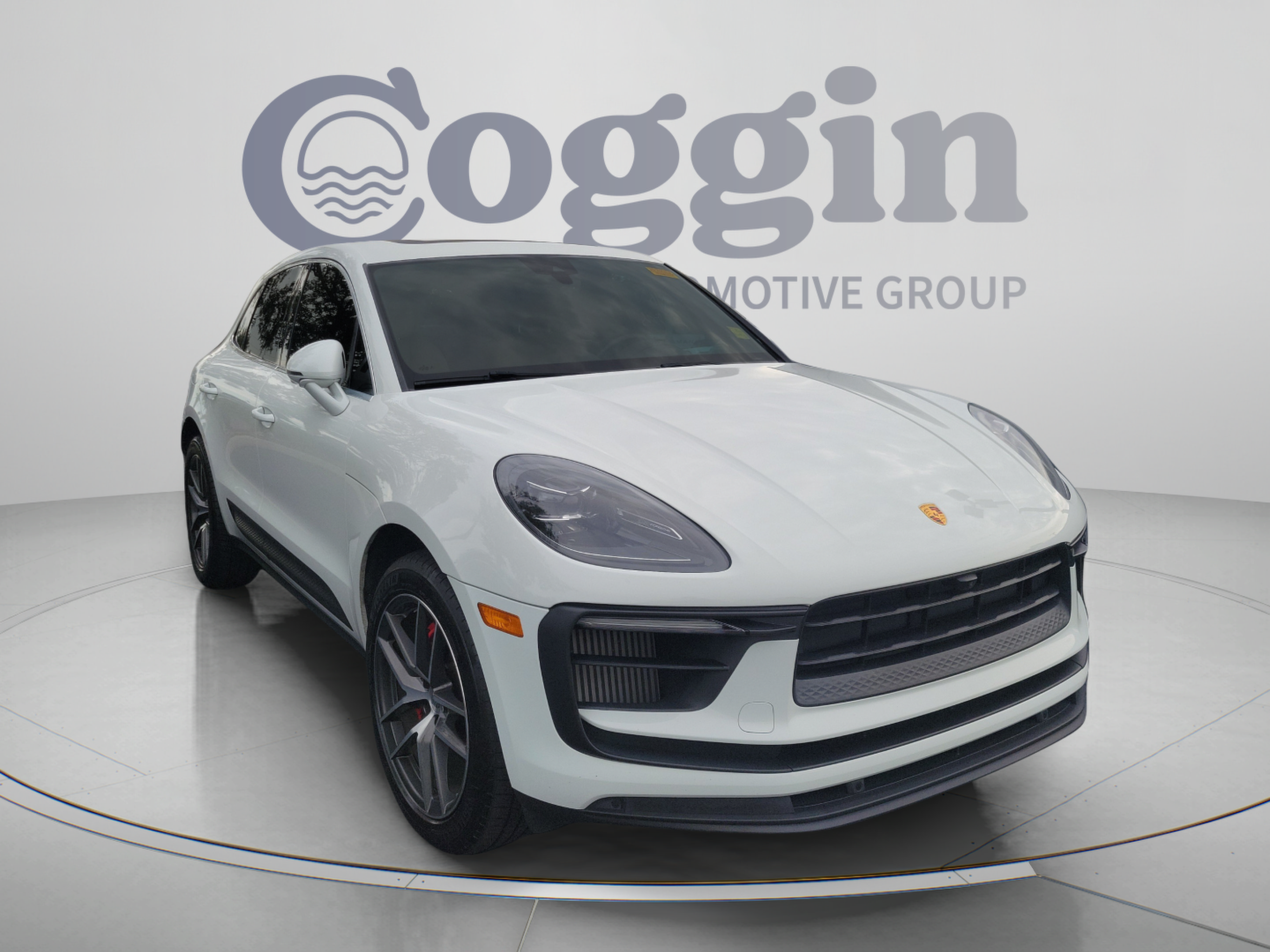 Used 2022 Porsche Macan S AWD/4WD image 10