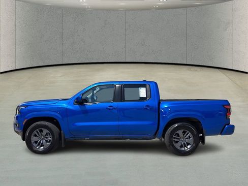 Used 2025 Nissan Frontier SV w/ SV Convenience Package image 8