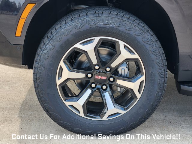 New 2027 GMC Yukon AT4 w/ AT4 Premium Package AWD/4WD image 7