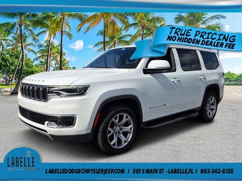 Used 2022 Jeep Wagoneer Series II RWD image 7