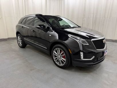Used 2025 Cadillac XT5 Sportv w/ LPO, Floor Liner Package