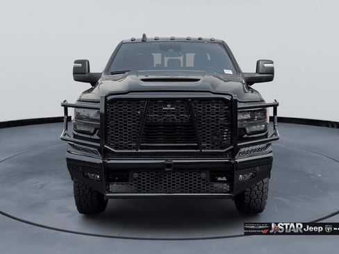 Used 2024 RAM 3500 Limited image 2