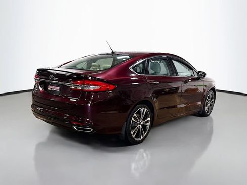 Used 2017 Ford Fusion Titanium FWD image 6
