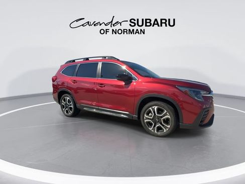 Used 2024 Subaru Ascent Limited AWD/4WD image 4