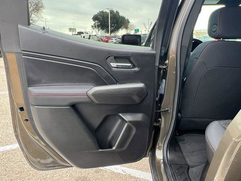 Used 2023 Chevrolet Colorado Z71 w/ Z71 Convenience Package 2 image 10