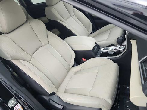 Used 2019 Subaru Ascent Premium w/ Popular Package #2A AWD/4WD image 23