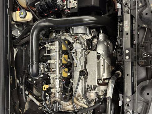 Used 2017 Chevrolet Malibu LT w/ Driver Confidence Package image 30