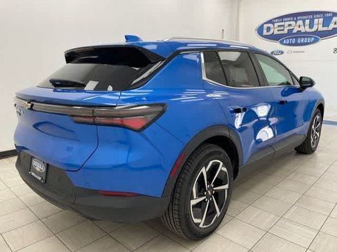 New 2026 Chevrolet Equinox EV LT AWD/4WD image 21