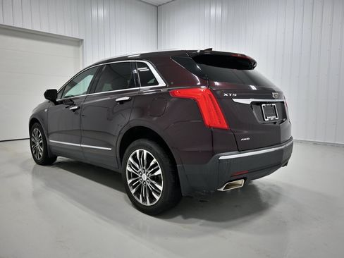 Used 2017 Cadillac XT5 Premium Luxury w/ LPO, Wheel Lock Package AWD/4WD image 29