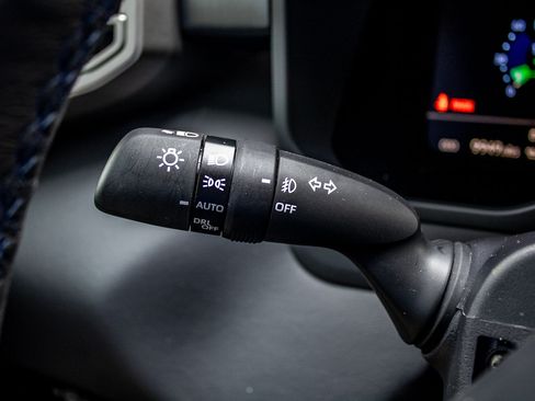 Used 2026 Toyota Tundra Platinum w/ TRD Off-Road Package AWD/4WD image 34