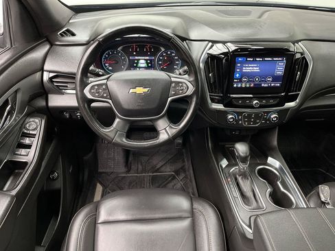 Certified 2023 Chevrolet Traverse LT w/ LT Premium Package AWD/4WD image 16