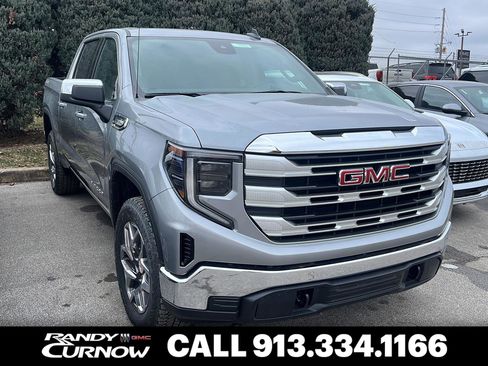 New 2026 GMC Sierra 1500 SLE image 1