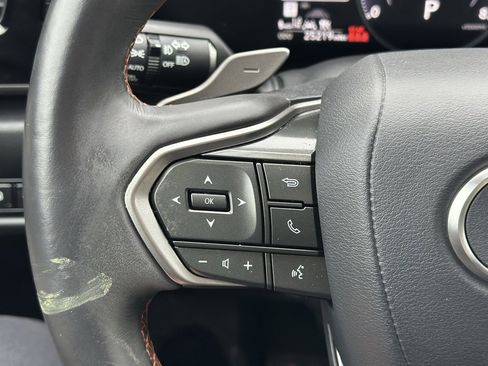 Used 2024 Lexus NX 250 FWD image 11