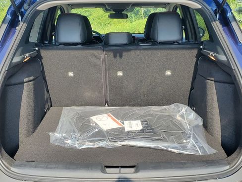 New 2025 Nissan Kicks SR w/ SR Premium Package image 8