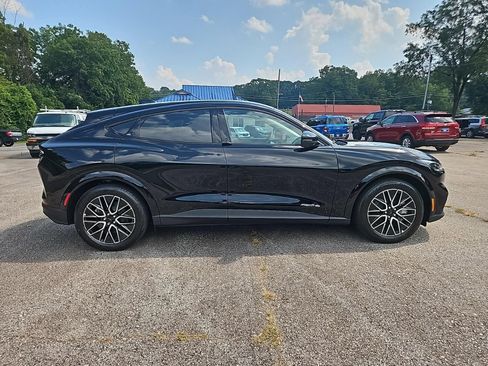 New 2025 Ford Mustang Mach-E Premium image 4