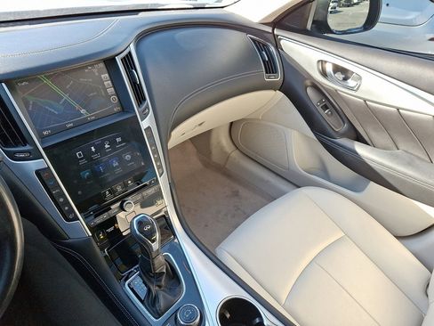 Used 2019 INFINITI Q50 Luxe w/ Essential Package (3.0T Luxe) image 28