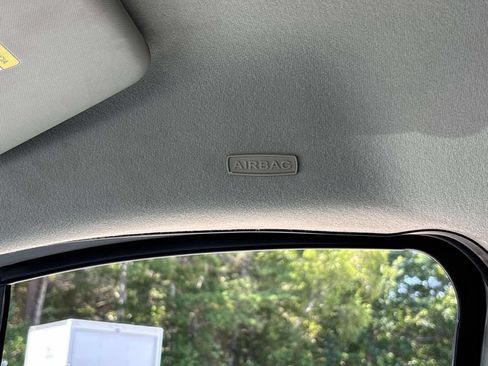 Used 2017 Ford Transit 250 130 Low Roof w/ Exterior Upgrade Package RWD image 25