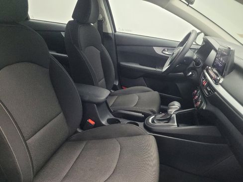 Used 2024 Kia Forte LXS image 21