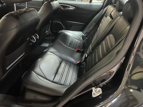 Used 2021 Alfa Romeo Giulia Ti Sport image 17