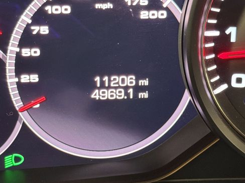 Certified 2021 Porsche Panamera 4S AWD/4WD image 23