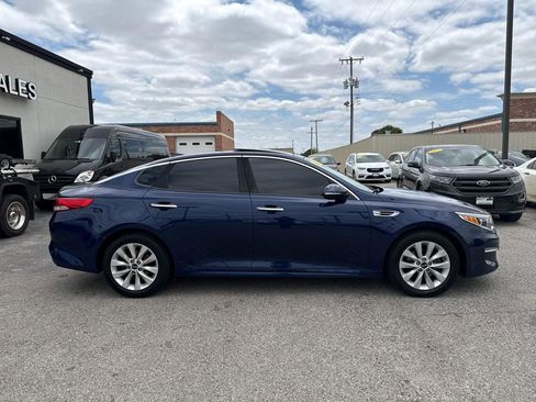 Used 2016 Kia Optima EX w/ Premium Package FWD image 5