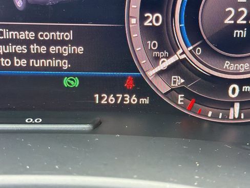 Used 2019 Volkswagen Atlas SEL FWD image 20