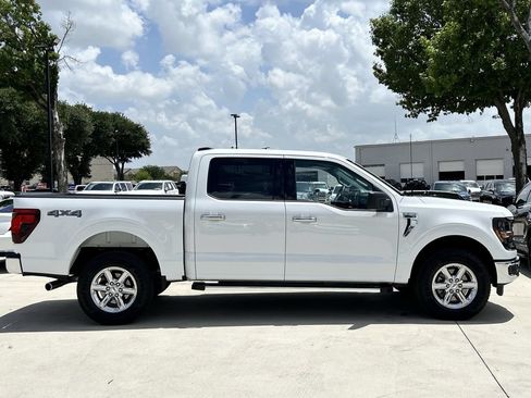 Used 2025 Ford F150 XLT w/ Equipment Group 301A Standard AWD/4WD image 3