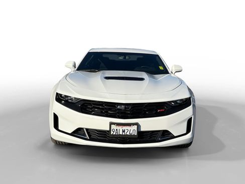 Used 2022 Chevrolet Camaro LT w/ RS Package image 8