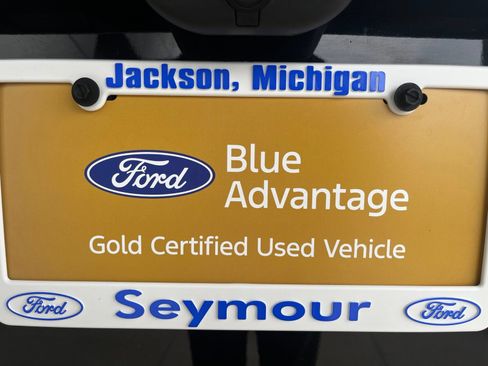 Certified 2024 Ford Explorer Limited w/ Limited Technology Package AWD/4WD image 7