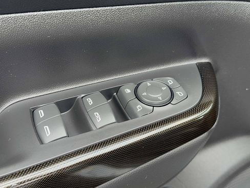Used 2023 GMC Acadia AT4 w/ Technology Package AWD/4WD image 19