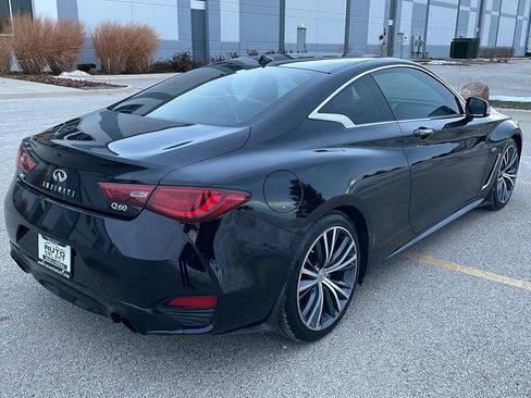 Used 2017 INFINITI Q60 2.0t w/ Cargo Package image 8
