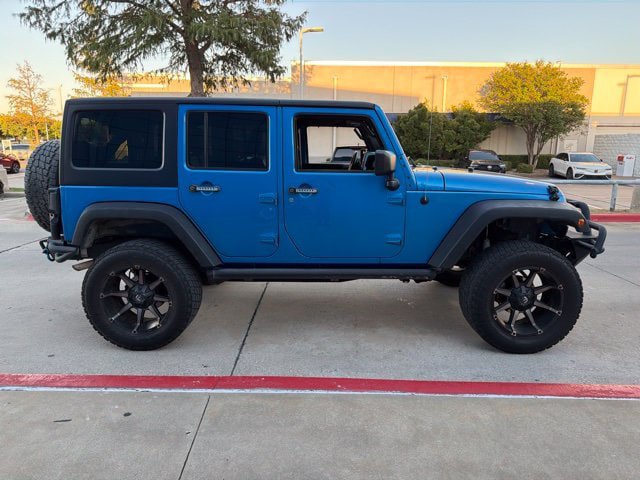 Used 2015 Jeep Wrangler Unlimited Sport w/ Quick Order Package 24S AWD/4WD image 4