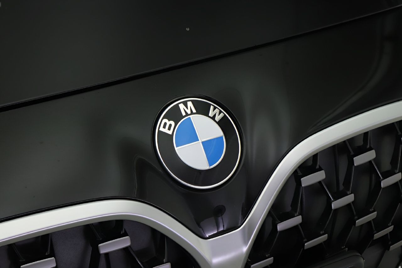 Used 2026 BMW 430i Convertible RWD image 26