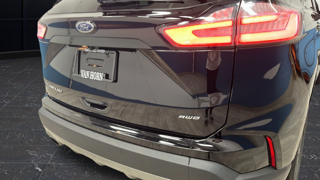 Used 2024 Ford Edge Titanium w/ Equipment Group 301A AWD/4WD image 40