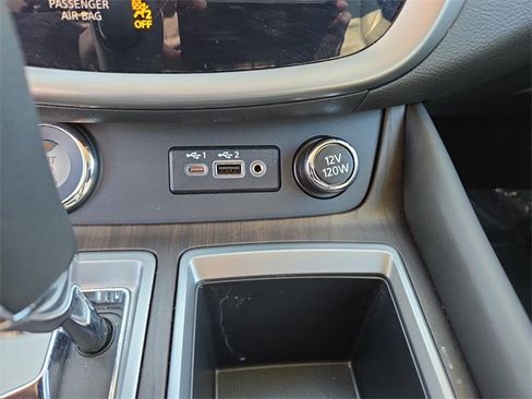 Certified 2024 Nissan Murano Platinum w/ Cargo Package image 27