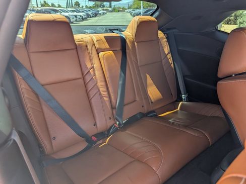 Used 2015 Dodge Challenger SRT Hellcat RWD image 14