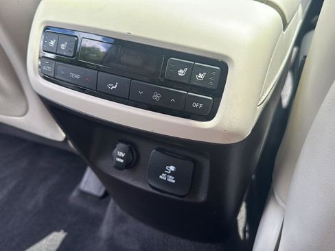 Used 2020 Hyundai Palisade Limited FWD image 26