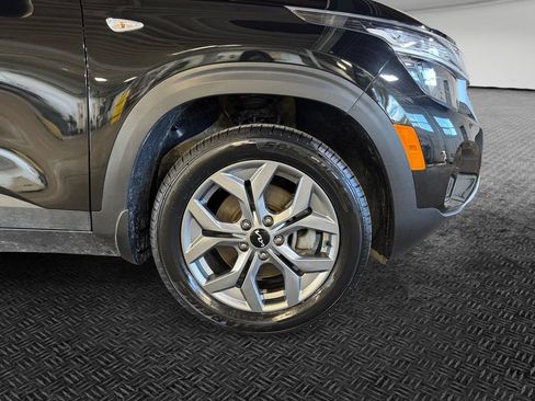 Certified 2024 Kia Seltos LX AWD/4WD image 11