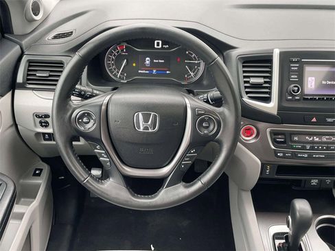 Certified 2019 Honda Ridgeline RTL image 12