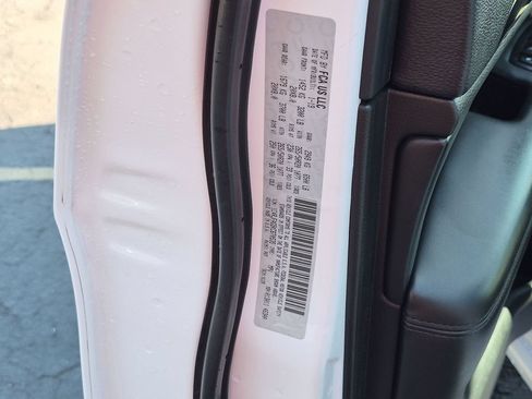 Used 2019 Jeep Grand Cherokee Altitude AWD/4WD image 36