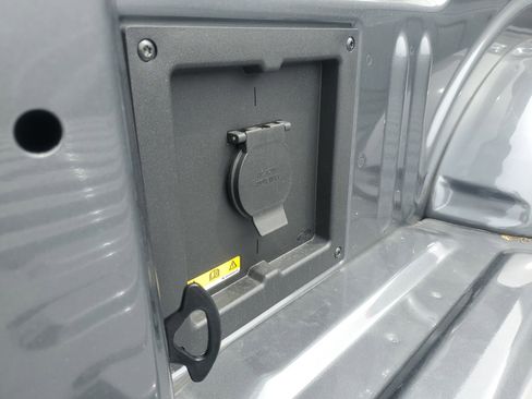 New 2026 Ford F150 XLT w/ Equipment Group 302A MID AWD/4WD image 31